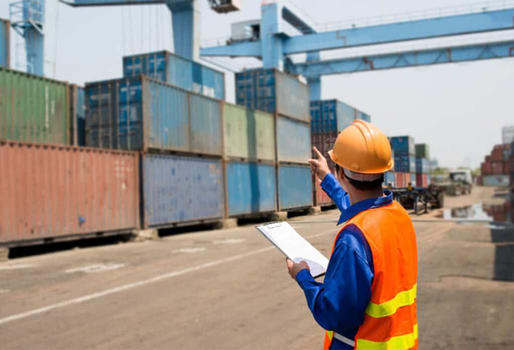 Port of Montreal dockworkers launch partial unlimited strike - Universal Logistics Trade Alerts - October 29, 2024