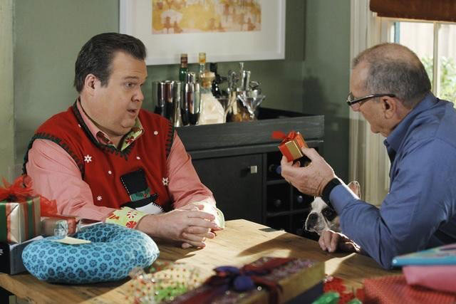 Culture and Entertainment - Modern Family – Season 3, Episode 10: Express Christmas