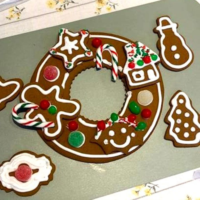 Christmas 2023 - Gingerbread - Amy Park
